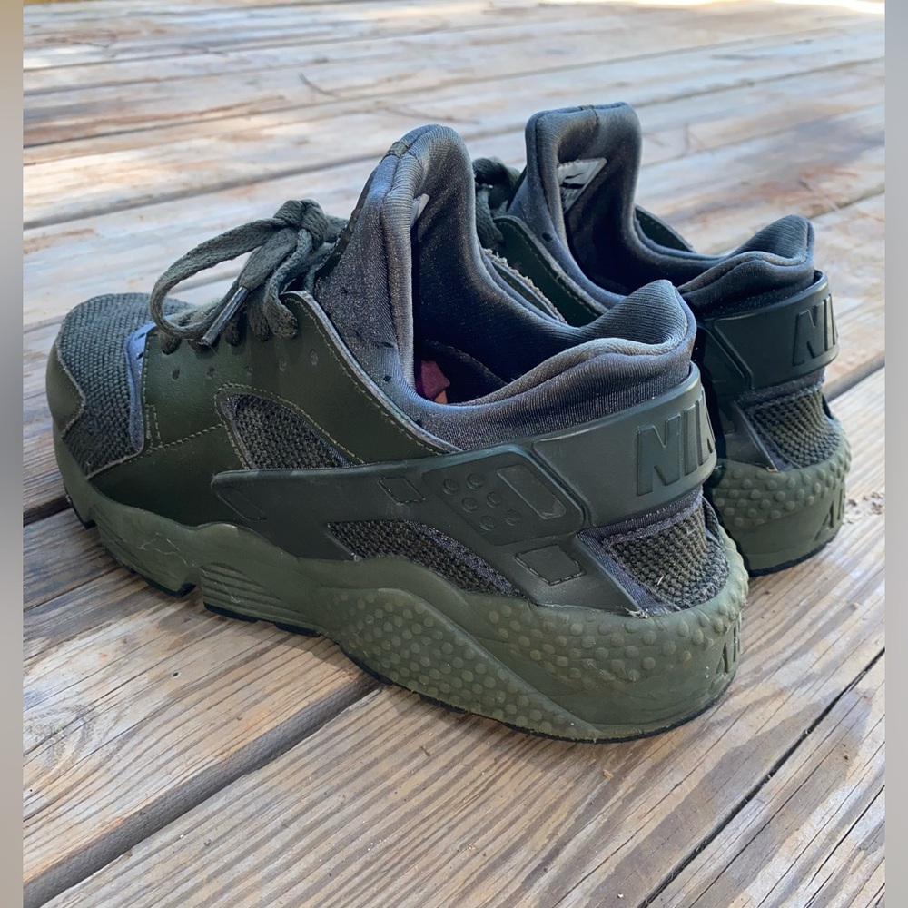 🔥 NIKE AIR HUARACHE Cargo Green RARE 🔥 - Picture 4 of 16